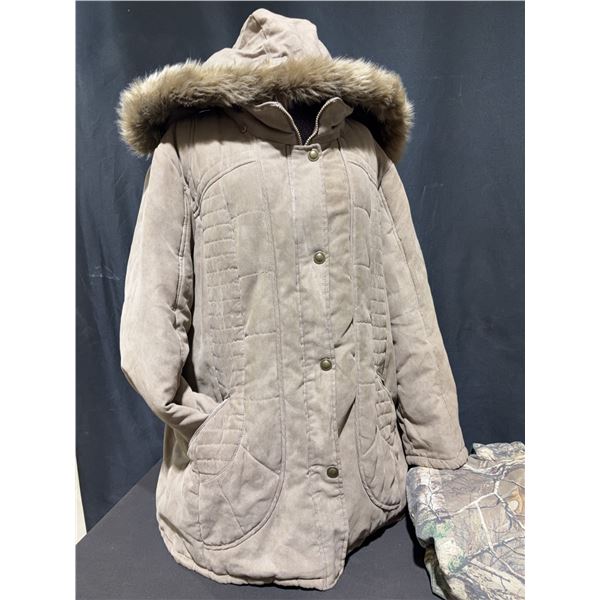 Women's Hooded Faux Fur Trim Coat and Men's Realtree 2XL Camouflage Hoodie Jacket