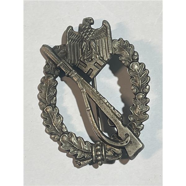 Replica German Infantry Assault Badge Pin with Oak Leaf Wreath and Wolfschanze Marking