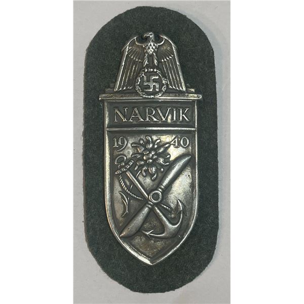 Replica WWII Narvik 1940 German Campaign Shield Badge, Eagle and Swastika, 5 x 2 Inches