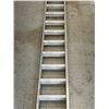 Image 3 : Louisville AE4240 2-Section Commercial 40' Extension Ladder