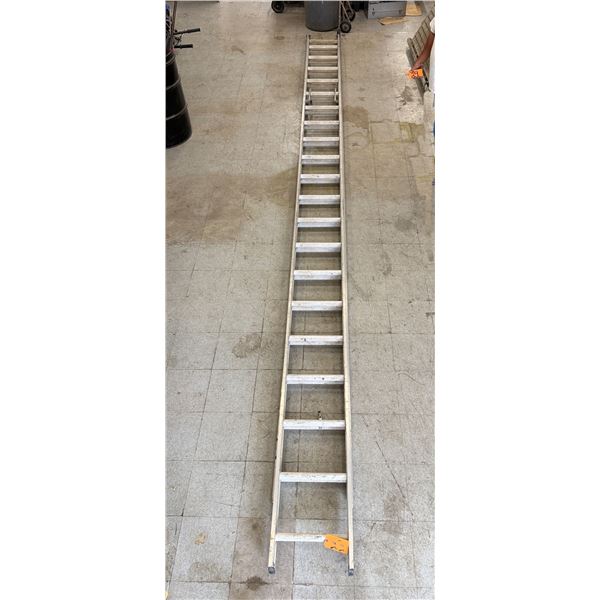 Louisville AE4240 2-Section Commercial 40' Extension Ladder