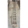 Image 1 : Louisville AE1236 Heavy-Duty 36' Aluminum Extension Ladder