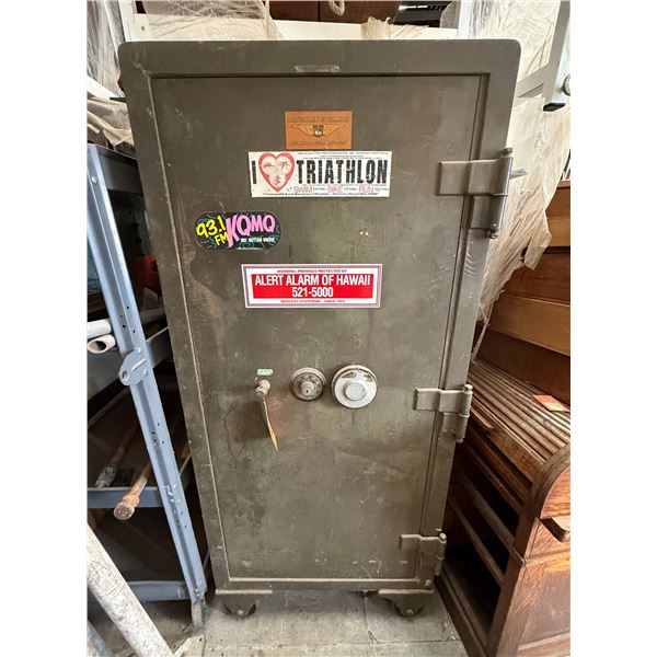 Vintage Heavy-Duty Rolling Floor Safe w/ Combination & Key Lock