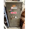 Image 1 : Vintage Heavy-Duty Rolling Floor Safe w/ Combination & Key Lock