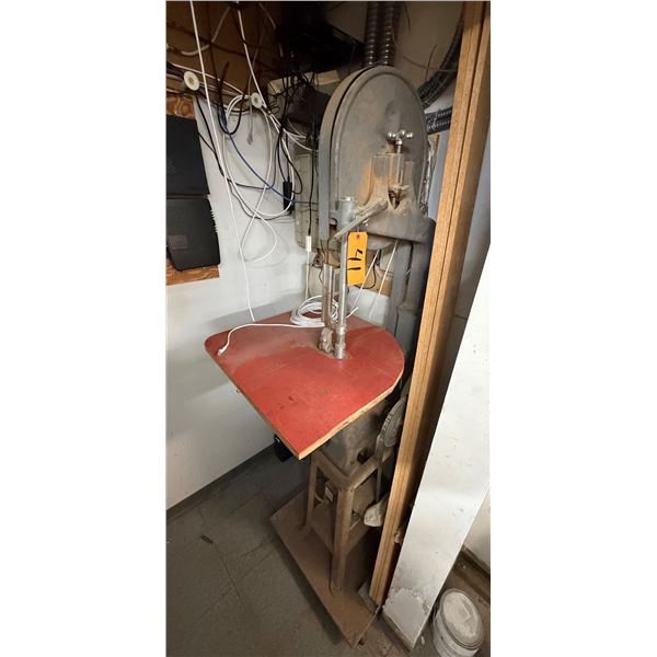 Rockwell Delta 96-5546 Metal & Woodworking Band Saw on Stand