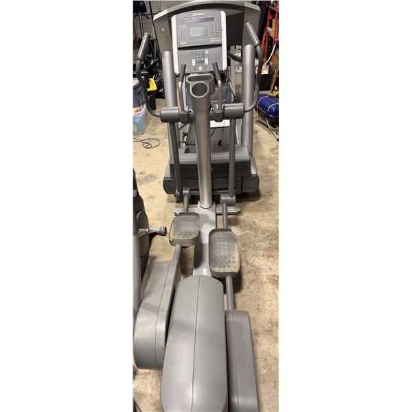 Life Fitness Fit Stride Total Body Trainer Elliptical