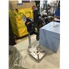 Image 4 : BLUE METAL BOX, MANUAL DRILL PRESS AND 2 TOW STRAPS