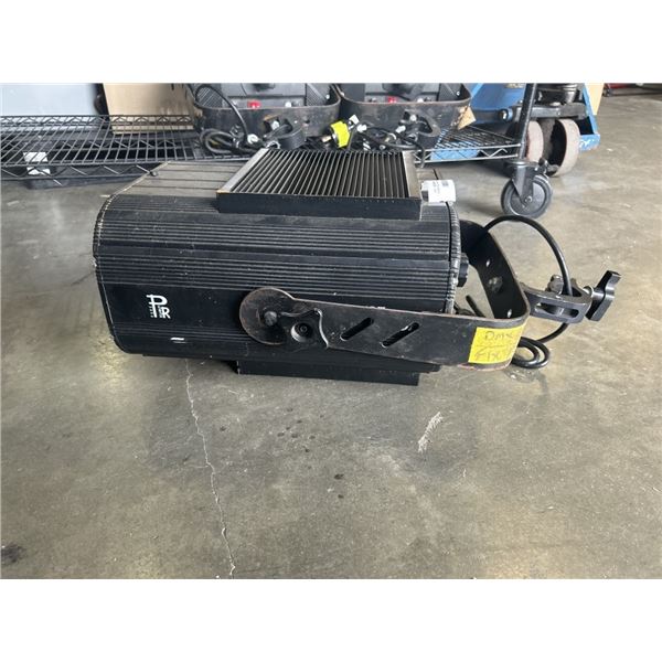 PURE RELIABILITY PR-3030 MOVIE LIGHT