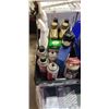 Image 2 : 2 TOTES OF CAR FLUIDS, SPRAYS, WD40, SILICON, STEEL WOOL ETC