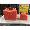Image 1 : 2 SMALL GERY CANS