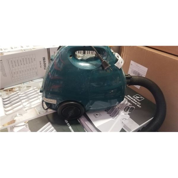 SANYO CAR VAC AND VINTAGE AMMO TIN