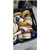 Image 2 : TRAY OF VARIOUS TAPES