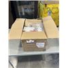Image 1 : CASE OF NEW CLEAR PLASTIC BAGS WITH HANDLE AND CENTRE SEAM