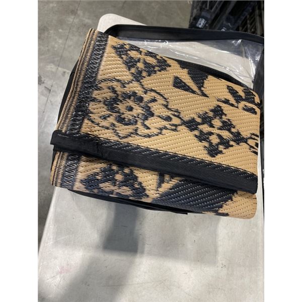 OUTDOOR AREA CARPET