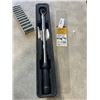 Image 4 : TITAN 1/2" DR REVERSIBLE TORQUE WRENCH AND JET CHROME SOCKETS