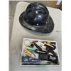 Image 1 : HARD HAT AND TRAY OF BLADES