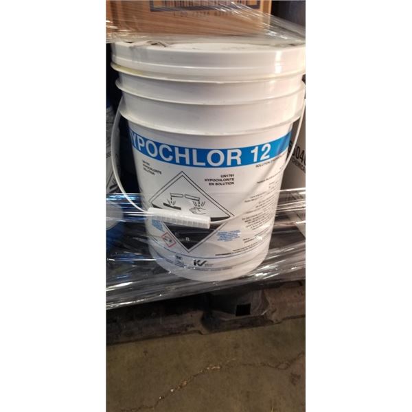 BUCKET OF HYPOCHLOR 12 AND BUCKET OF SQUARE ONE FINISH & WAX STRIPPER