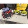 Image 1 : ROADSIDE EMERGENCY KIT AND 2 LED SPOTLIGHTS