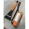 Image 3 : BLUE ULINE PARTS BIN FULL OF NEW ASTRO AI SNOW BRUSHES, COLLAPSIBLE WITH BAG