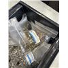 Image 4 : BLACK ULINE PARTS BIN WITH ASSORTED NEW STAINLESS HARDWARE