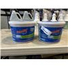 Image 4 : 2 BUCKETS DAMPRID MOISTURE ABSORBER AND 7 BOTTLES OF VINEGAR