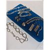 Image 2 : SILVER PLATED LINK CHAIN NECKLACE, 2 BRACELETS, 2 PAIRS OF EARRINGS AND ONE PENDANT