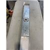 Image 3 : LAREDA 35" LED VANITY LIGHT