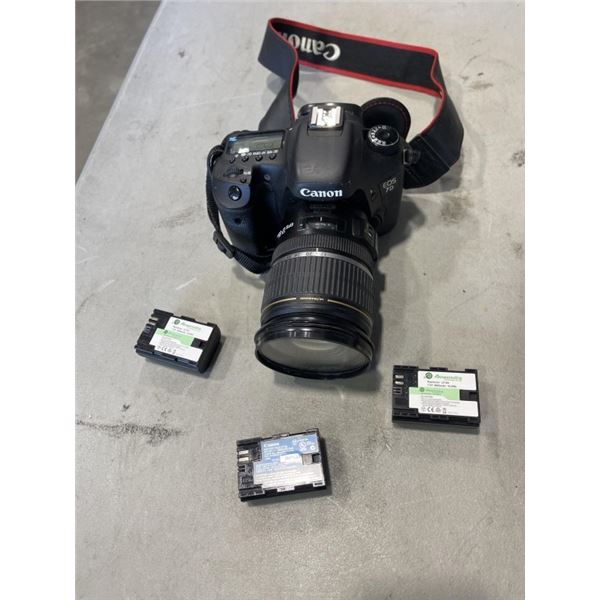 CANON EOS 7D CAMERA WITH EFS 17-55MM F2.8. COMES WITH 3 BATTERIES