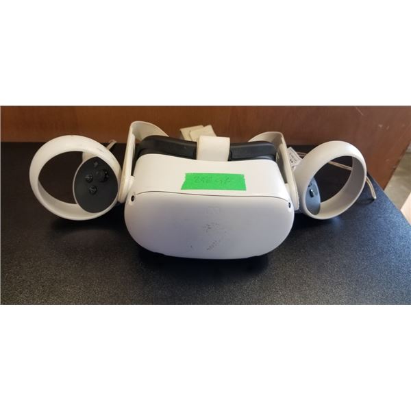 OCULUS META QUEST 2 VR HEADSET WITH CONTROLLERS 256 GB WORKING