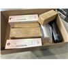 Image 2 : 5 MONT-CLAIR STAINLESS STEEL WATER BOTTLES, MONT-CLAIR KRISTAL GLASS BOTTLE WITH SLEEVE, AND MONT-CL