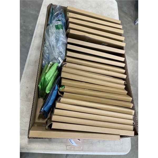 APPROX 100 ZENO DISPOSABLE PONCHOS