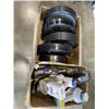 Image 1 : 5 ROBOT VACUUMS AND 5 CORDSLESS VACUUMS. UNTESTED
