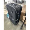 Image 4 : INSULATED PICNIC TOTE AND LARGE BLACK ROLLING SUITCASE