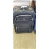 Image 3 : RENWICK AND SWISS GEAR SUITCASES