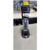 Image 1 : SODA STREAM CARBONATED BEVERAGE MAKER. WORKING