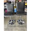 Image 1 : 2 BLACK LEATHER MODERN GAS LIFT BAR STOOLS
