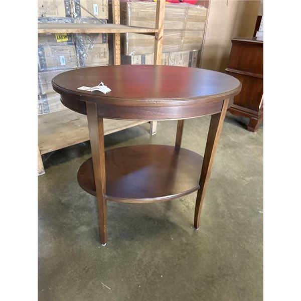 DEILCRAFT OVAL SIDE TABLE