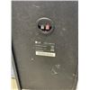 Image 3 : LG SPEAKER SYSTEM WITH 2 FLOOR SPEAKERS. MODEL SH95TA-W