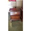 Image 6 : ROXTN MAHOGANY 6 DRAWER HIGHBOY DRESSER WITH BRASS HARDWARE & MATCHING NIGHTSTAND