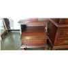 Image 7 : ROXTN MAHOGANY 6 DRAWER HIGHBOY DRESSER WITH BRASS HARDWARE & MATCHING NIGHTSTAND