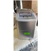 Image 1 : AS NEW INSIGNIA 26LB PORTABLE ICE MAKER - TESTED WORKING, RETAIL $199