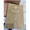 Image 3 : APPROX 100 ZENO DISPOSABLE PONCHOS