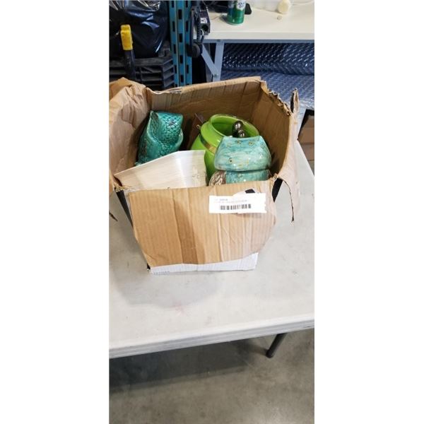 BOX OF DECORATIVE GLASSWARE + CERAMICS