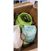 Image 2 : BOX OF DECORATIVE GLASSWARE + CERAMICS