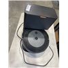 Image 1 : IROBOT J7 PLUS WI-FI CONNECTED ROBOT VACUUM WORKING