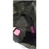 Image 4 : 15 PAIRS OF LADIES YOGA PANTS. 1 XS, 2 S, 4 MED, 3 LARGE, 5 XL