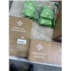 Image 2 : APPROX 100 ZENO DISPOSABLE PONCHOS