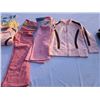 Image 8 : 21 NEW PIECES OF NEW KIDS CLOTHING SIZE 4 ORIGINAL RETAIL $300+