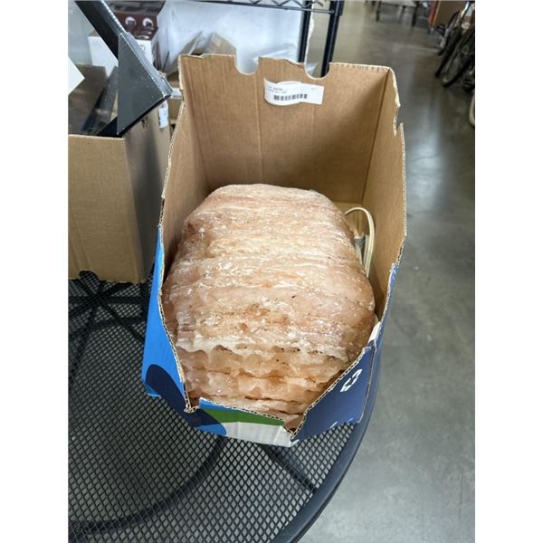 LARGE SALT LAMP