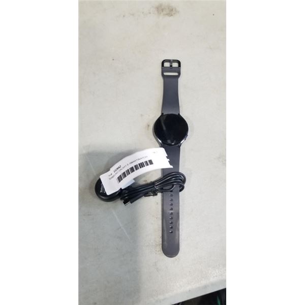 SAMSUNG GALAXY 6 SMARTWATCH WORKING WITH CHARGER